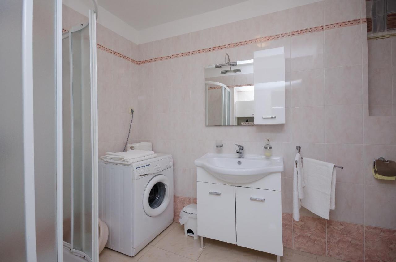 Apartment Bozic Opatija Exterior photo