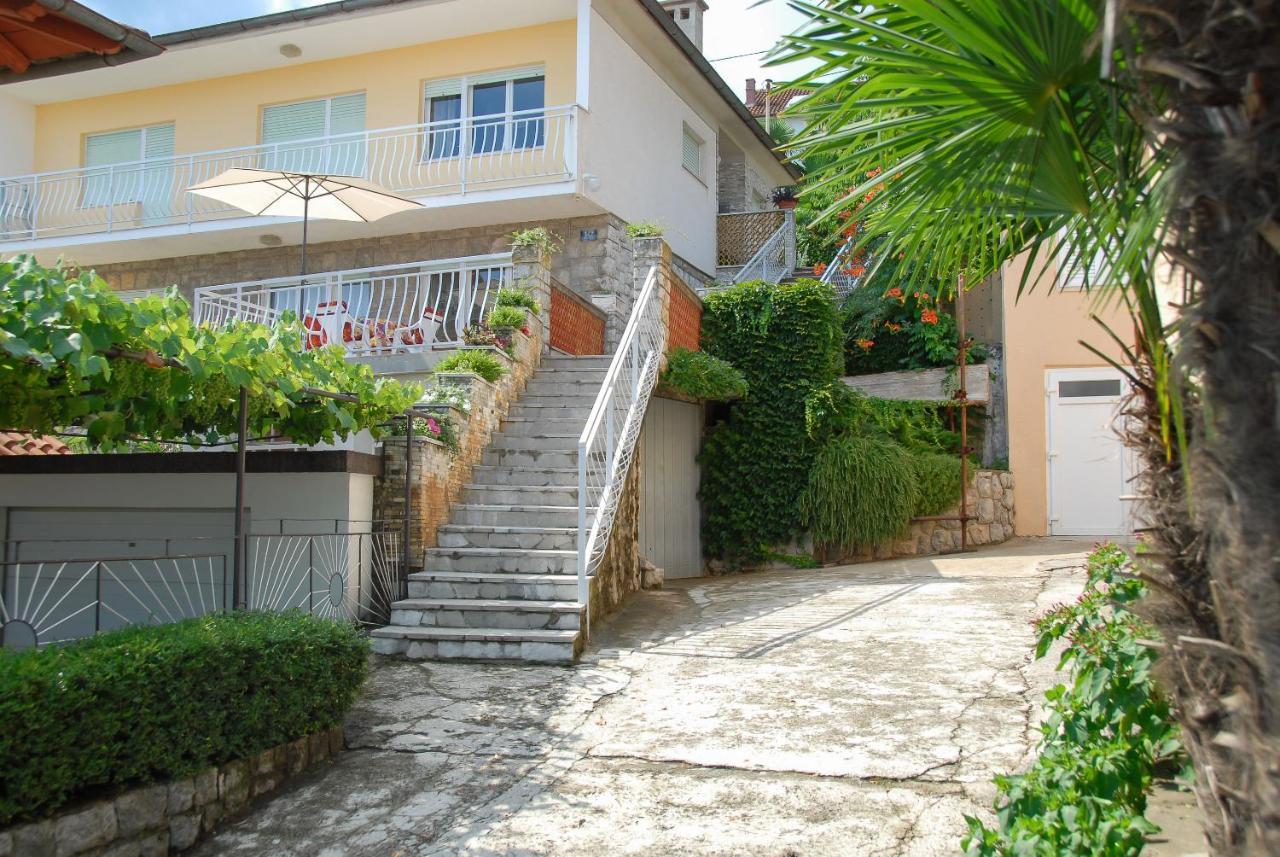 Apartment Bozic Opatija Exterior photo